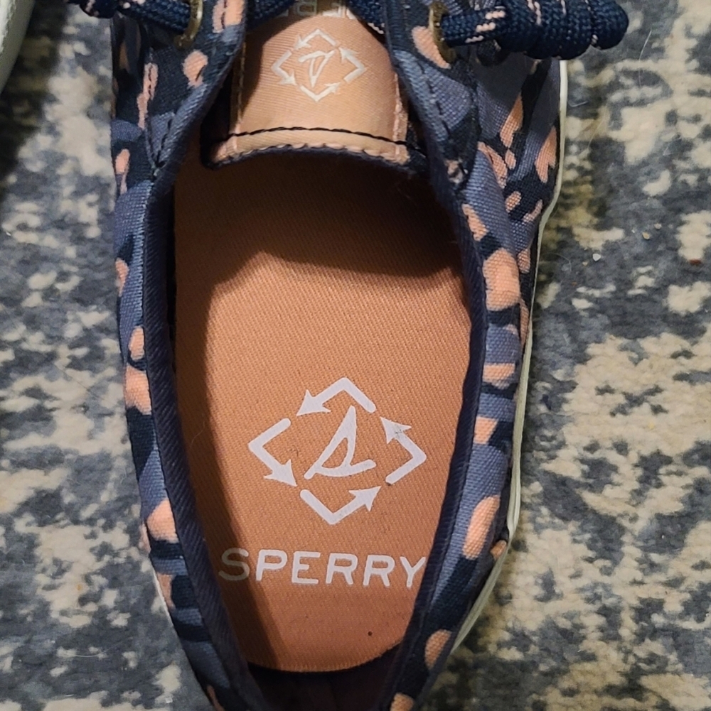 Sperry Women's Sneakers - Picture 4 of 7